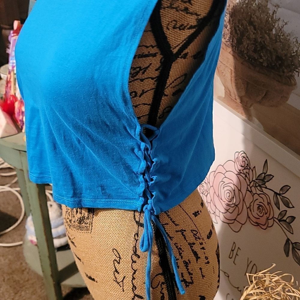 Bershka Crop Top Size S - Picture 2 of 4